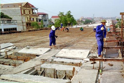 Chuẩn bị đổ bê tông mặt cầu tại nhịp dầm số 7 | bắc ninh